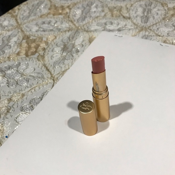 Too faced lipstick 💄 - Picture 4 of 11